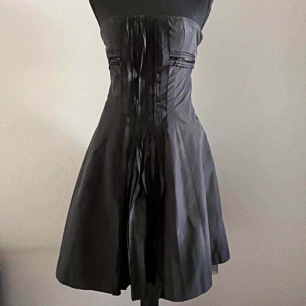 BCBGMAXAZRIA Formal Strapless Cocktail Dark Grey Dress size 4 - Picture 1 of 13